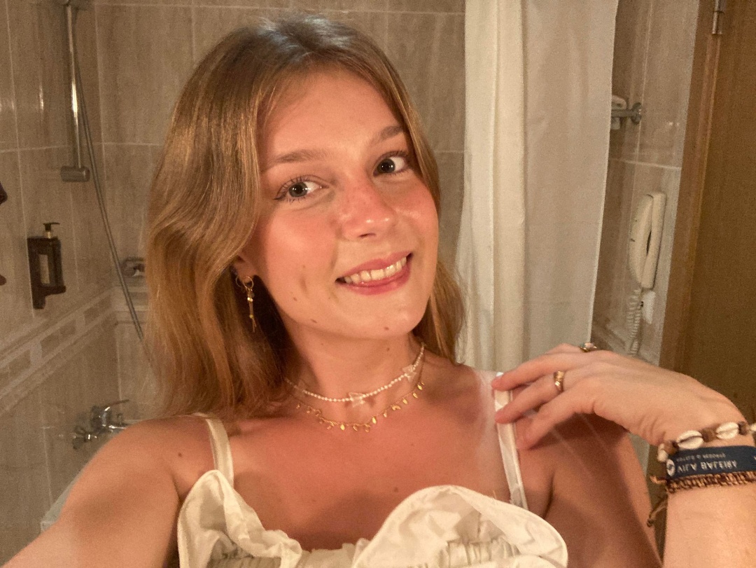 Tutor Nilia P.