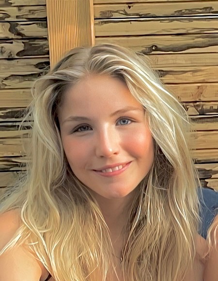 Tutor Celine J.